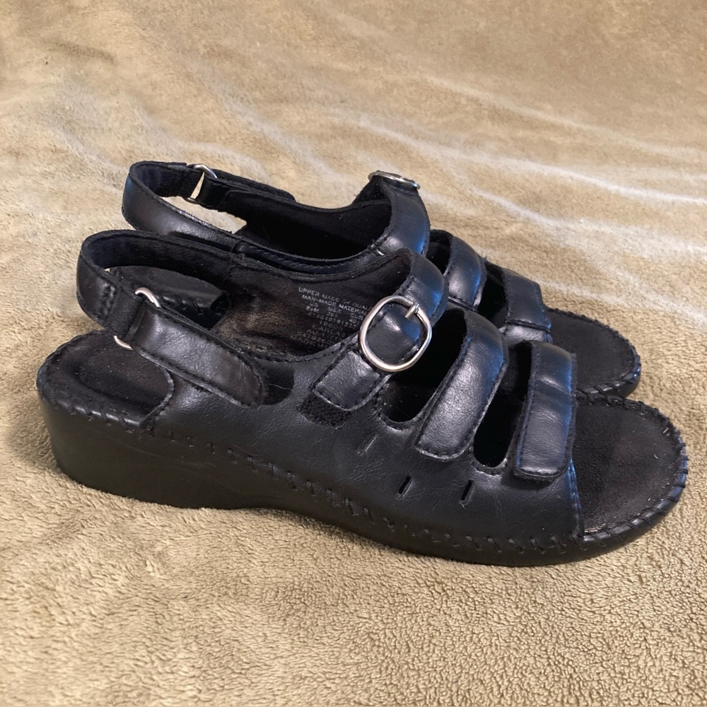 GUC Vintage 80s 90s Mushrooms Leather Carla2 Sandal Black Size 8.5M